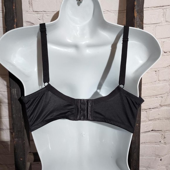 Maidenform 36D Bra Love the Lift‎ Push Up Padded Underwire - Picture 2 of 4